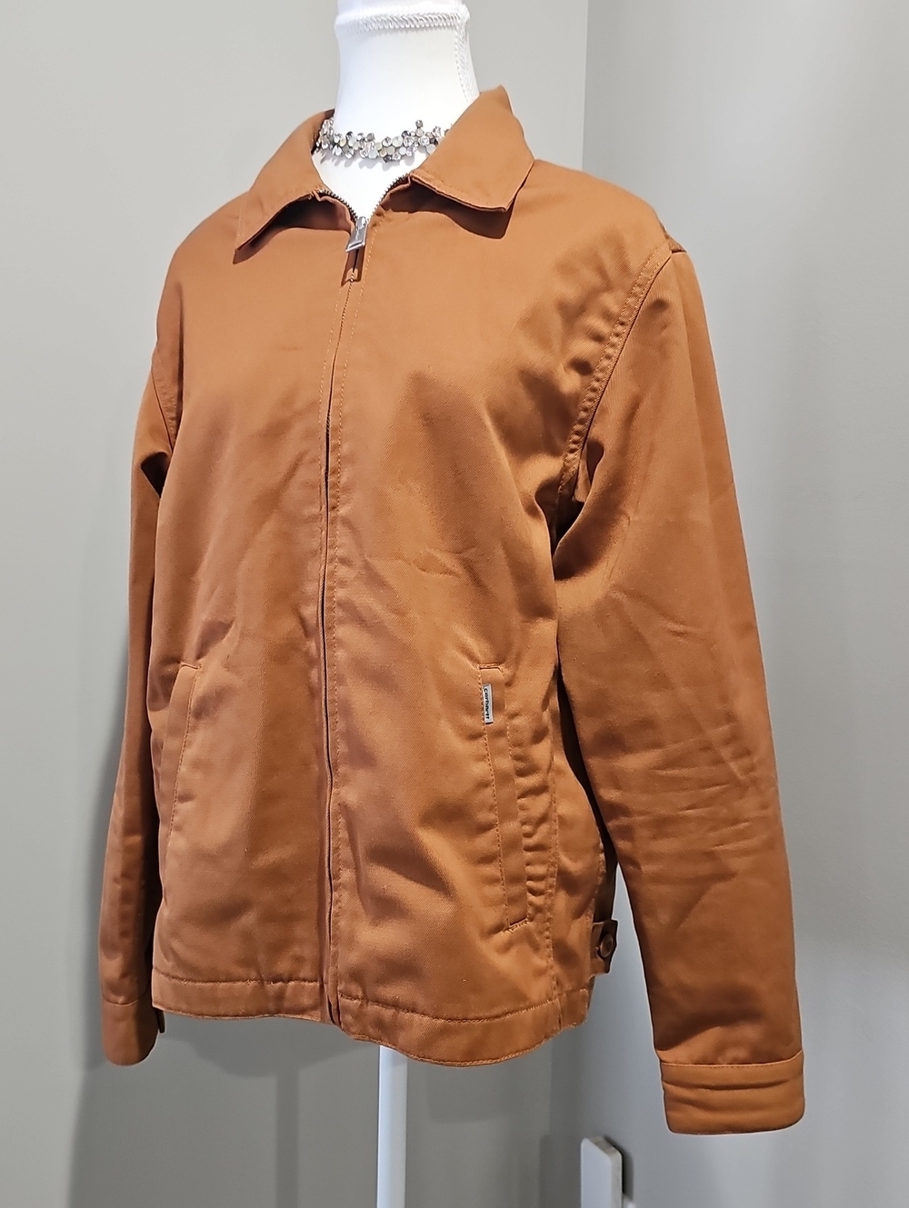 Carhartt Women's Zip Barn Jacket in Carhartt Brown. Sz Sm